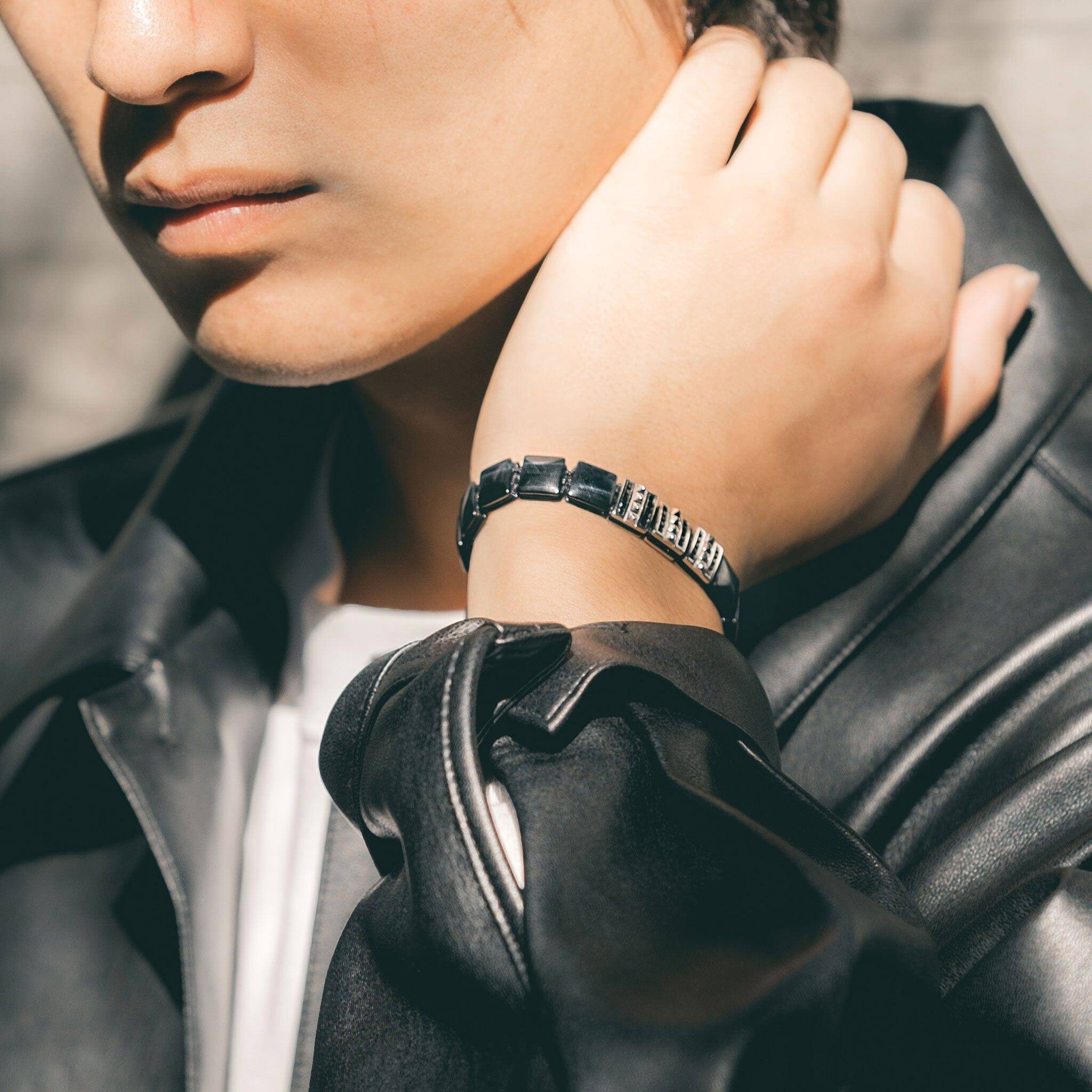 ホークアイ ファラオの扉 紐編み ブレスレット - 天然石&隕石ジュエリーショップ - AWNL Japan