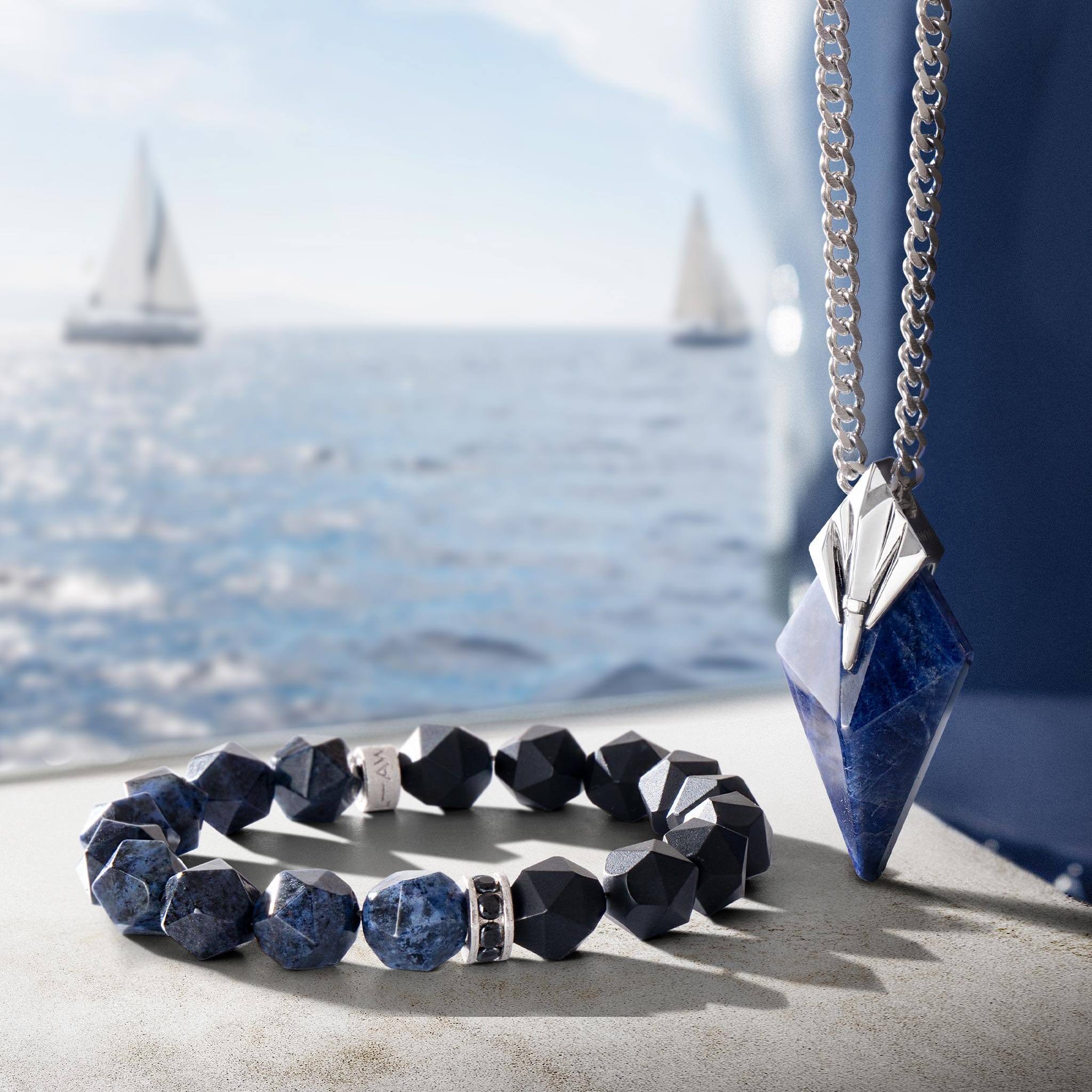 ソーダライト 三叉槍 ネックレス - 天然石&隕石ジュエリーショップ - AWNL Japan