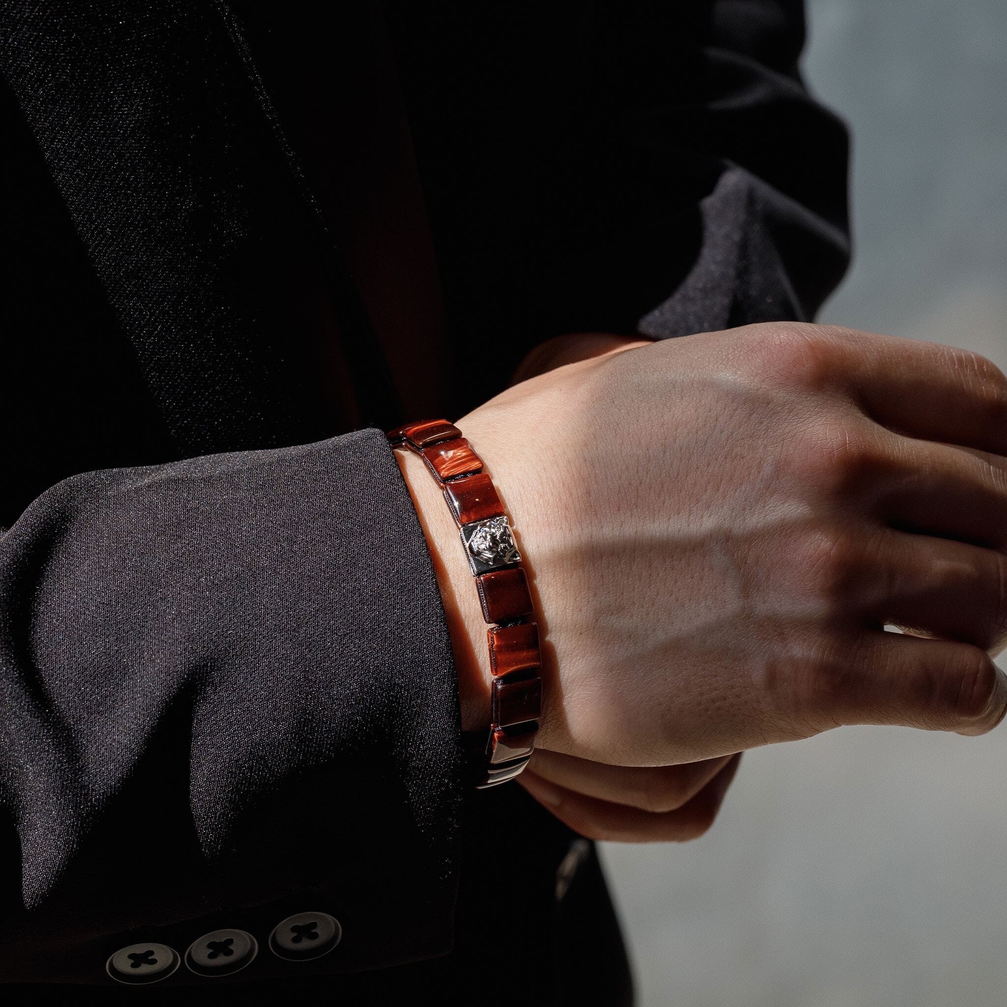 Tiger Head Mag-lock Bracelet Red Tiger Eye ブレスレット AWNL