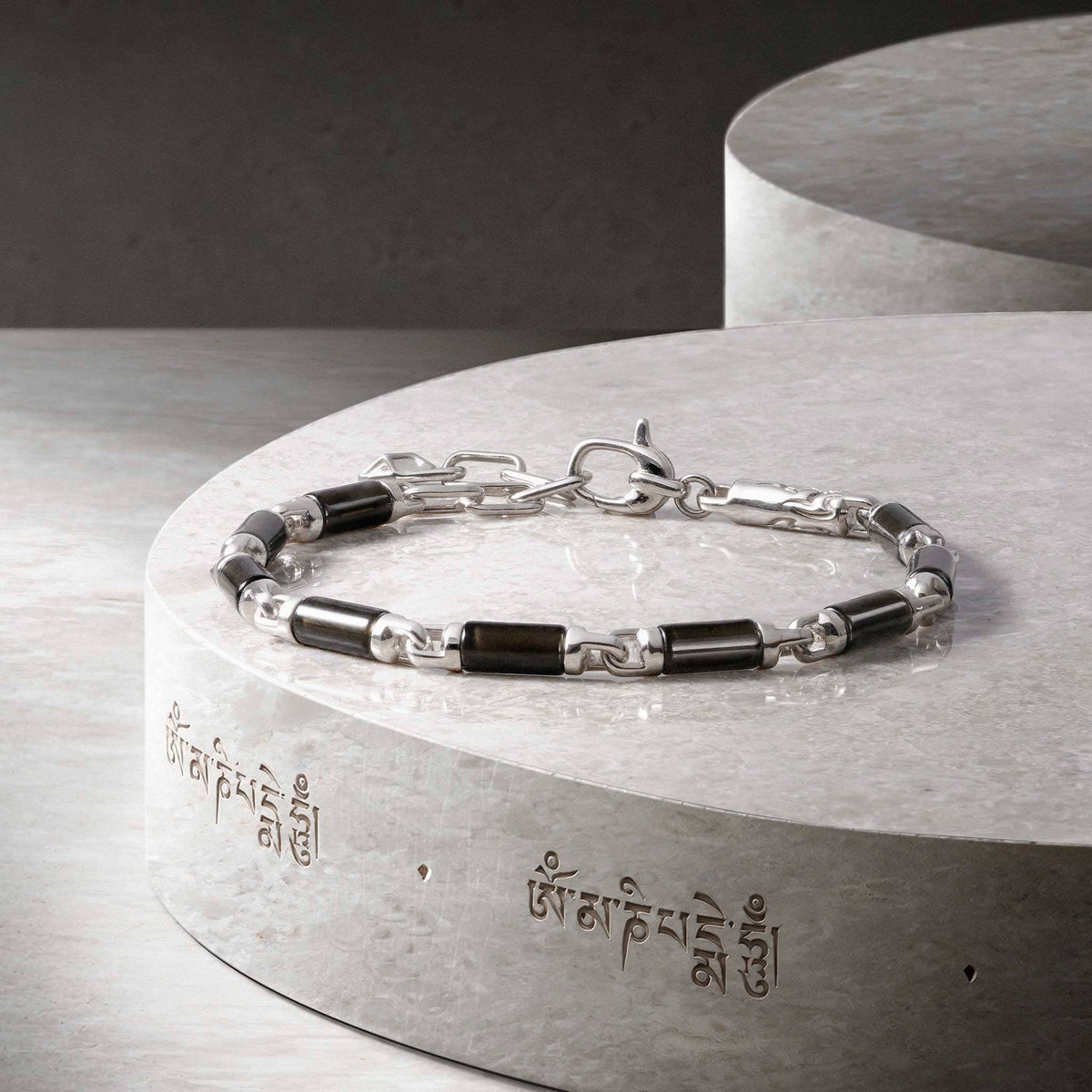 Vajra Spike Bracelet Black Obsidian ブレスレット AWNL