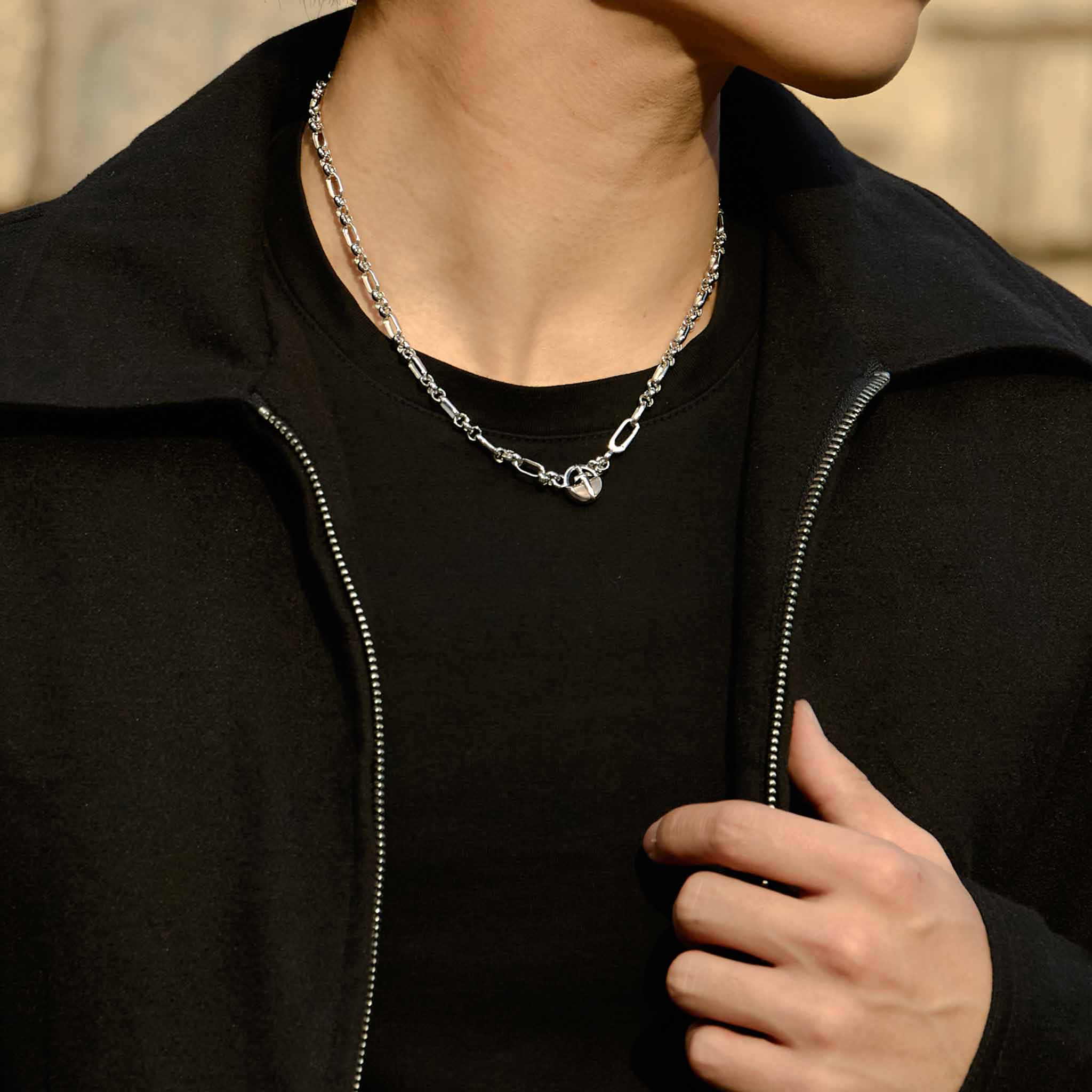 Xiphos Medallion Figaro Necklace Black Nacre ネックレス AWNL 