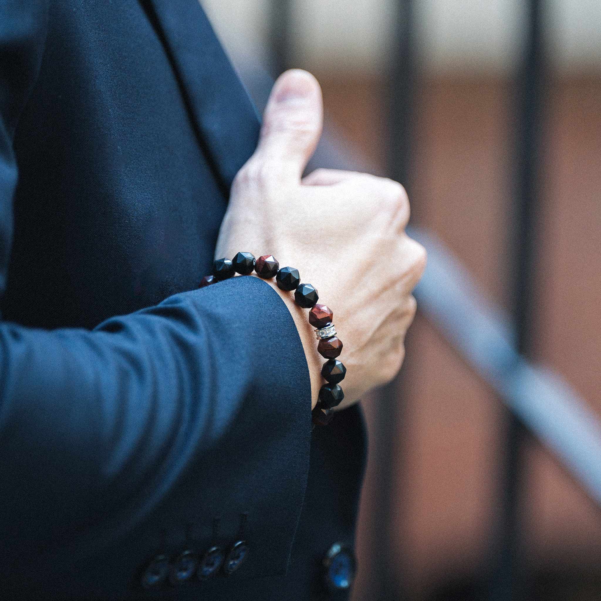 Falcon Bracelet Obsidian & Red Tiger Eye ブレスレット AWNL 