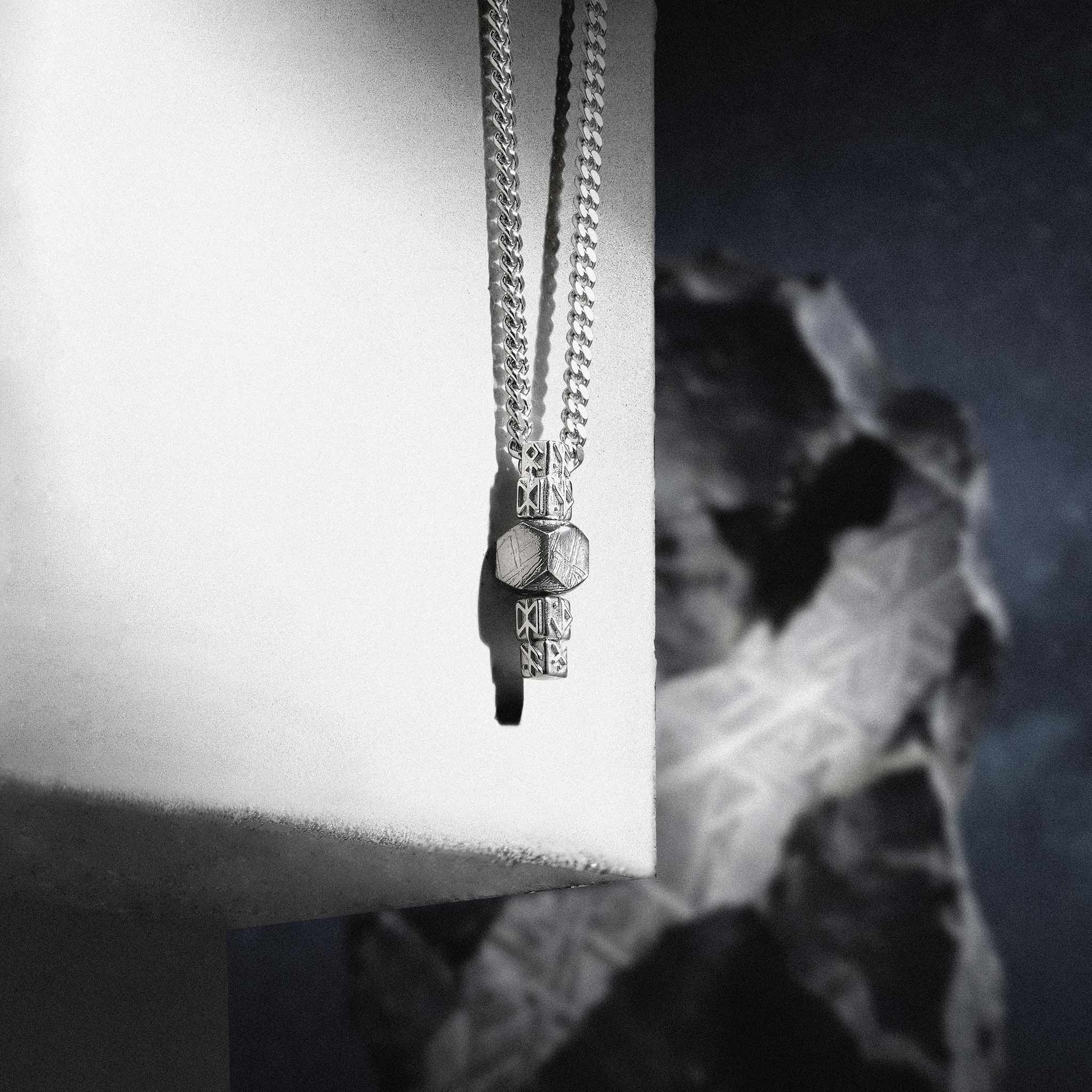 Gungnir Bind Rune Necklace Meteorite ネックレス AWNL 